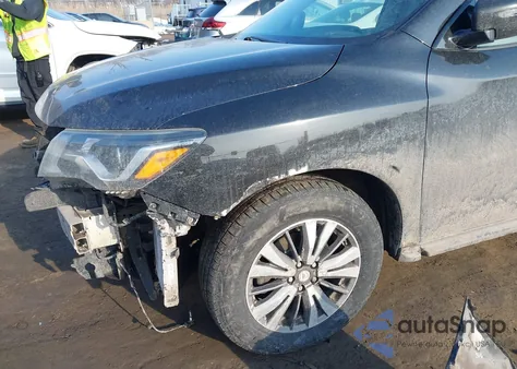 2017 Nissan Pathfinder Sv z USA, uszkodzony, nr VIN 5N1DR2MM3HC663262